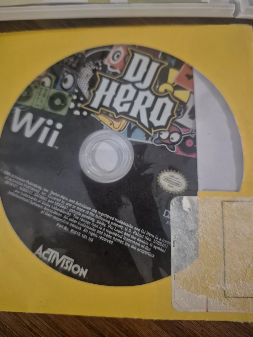 Band Hero & DJ Hero Wii Game Bundle - (Multicolor)